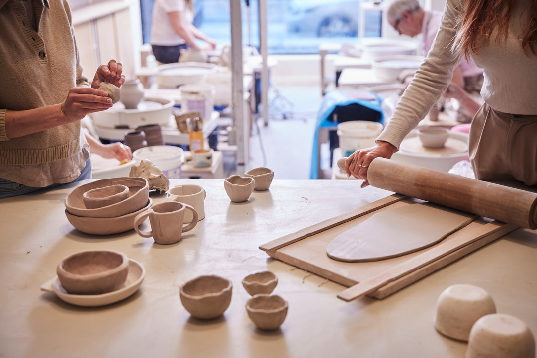 Make a ceramic Christmas set